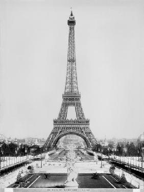 The Eiffel Tower (1887-89) photographed during the Universal Exhibition of 1889 in Paris, architect 