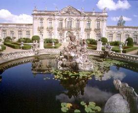 Exterior of the south facade (Ceremonial Facade) with the Fountain of Neptune