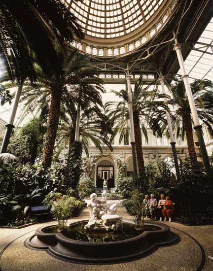 The Winter Garden (photo) od Anonymous