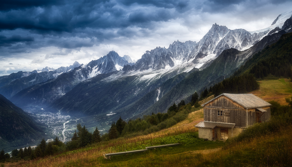 Mont Blanc foothills od Bartolome Lopez