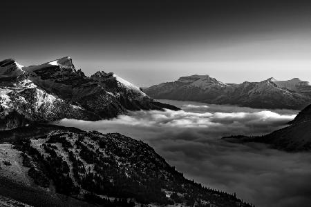 Sunrise at Bow hut summit