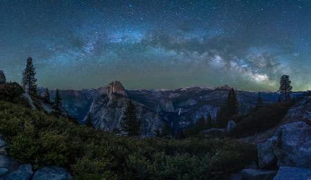 Glacier Point Milky Way