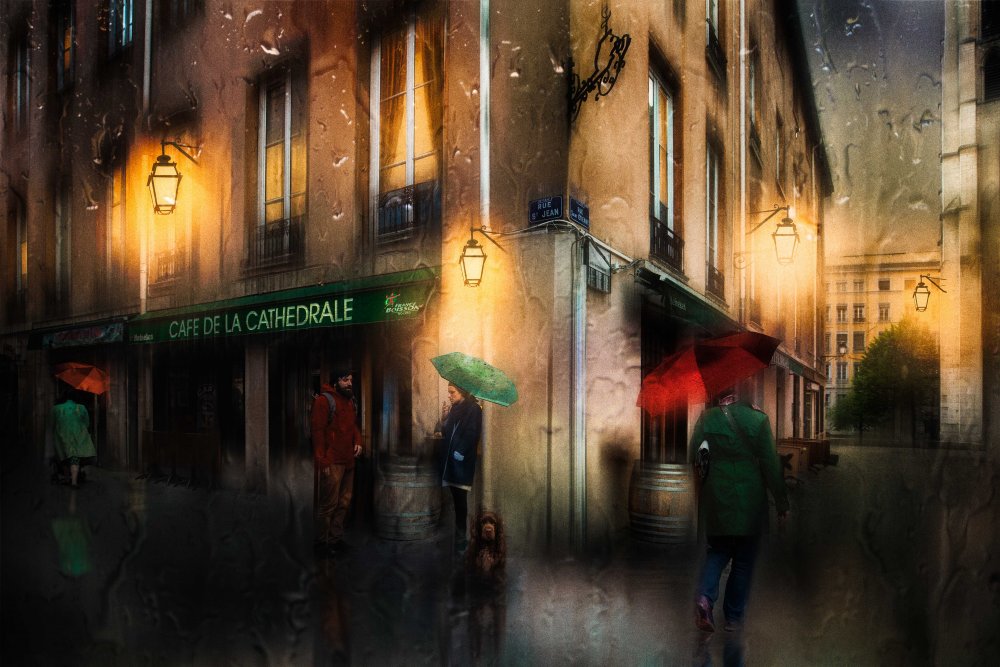 Coffee time at Cafe de la Cathedrale.... od Charlaine Gerber