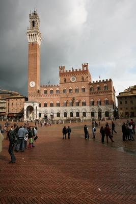 Palazzo Pubblico in Sienna od Claus Tropitzsch