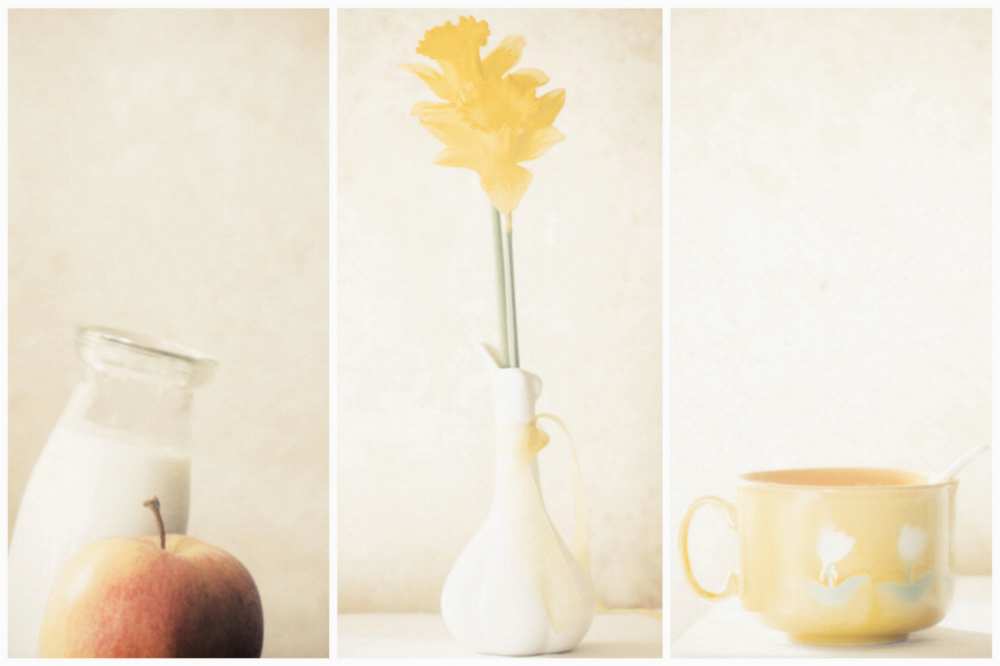 Yellow (Triptych) od Delphine Devos
