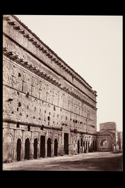 Orange: The Wall of the Théâtre antique od Édouard Baldus