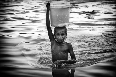 Taking water home (7) - Benin