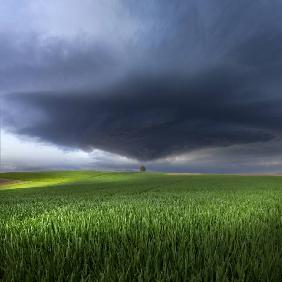 Thunderstorm cell over the Alb plateau