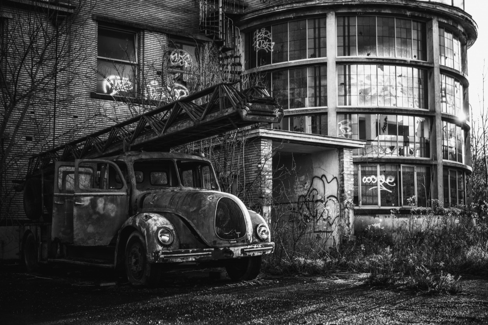 Abandoned Hospital od Georgios Bero