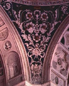 The loggia, detail of a spandrel in the vault decorated with floral reliefs, 1520's (stucco)