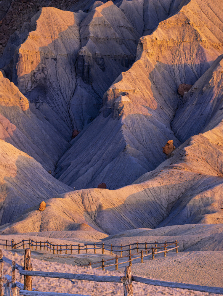Golden Ridges od Jie Jin