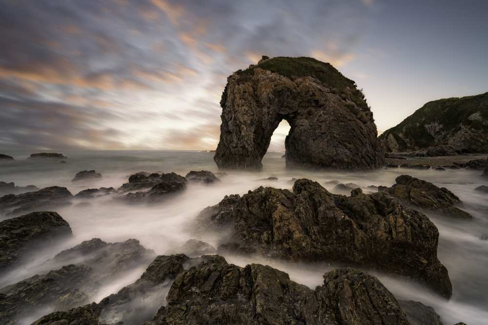 Horse Head Rock od Jingshu Zhu