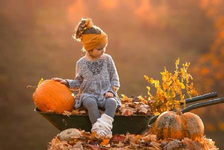 Autumn girl