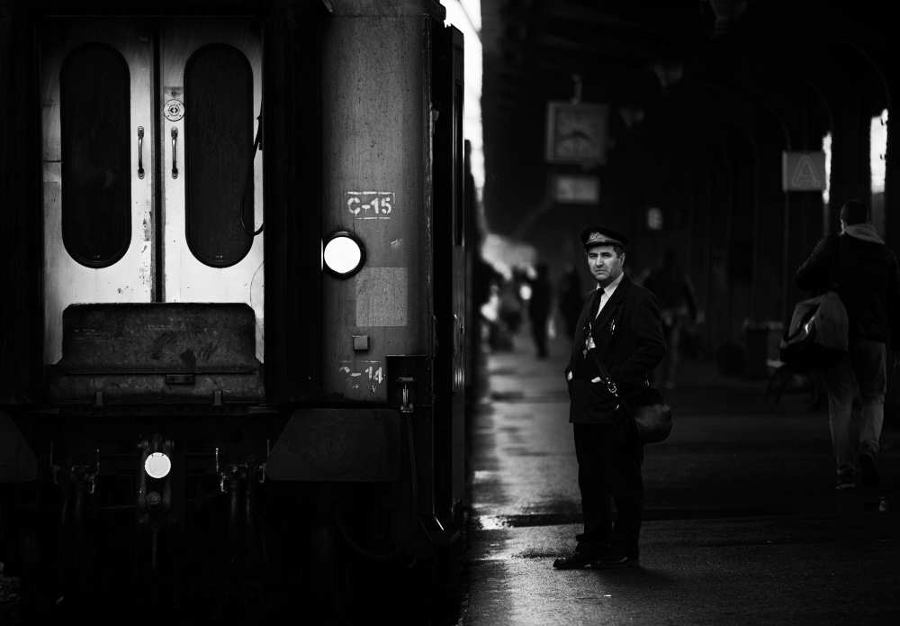 Bucharest North railway station od Julien Oncete