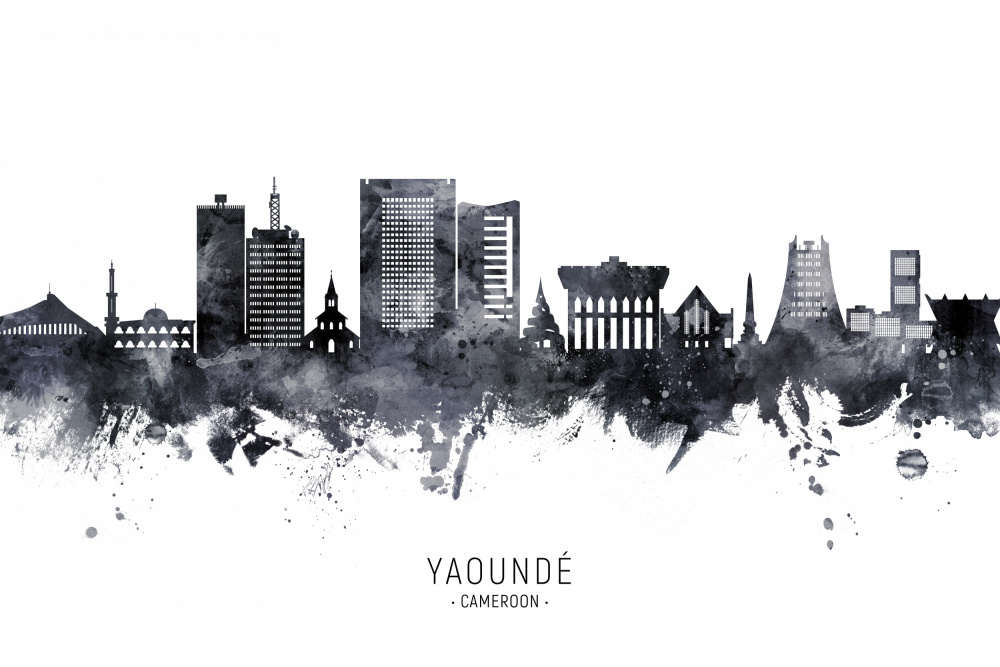 Yaoundé Cameroon Skyline od Michael Tompsett