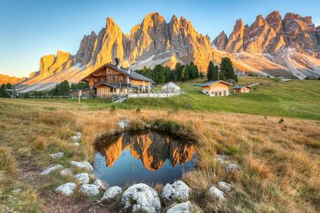 Geisleralm im Villnösser Tal in Südtirol