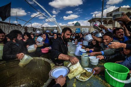 Free soup and hungry population#2