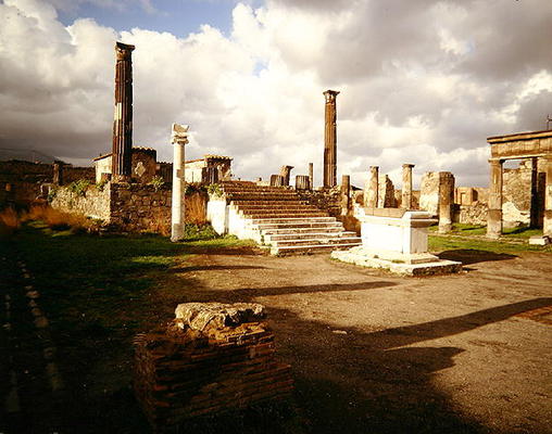 View of the Temple of Apollo (photo) od 