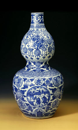 A Large Ming Blue And White Double Gourd ''Shou'' Vase, Depicting Young Boys Playing On A Terrace od 