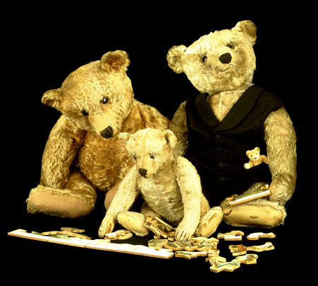 A Selection Of Steiff Teddy Bears Doing A Jigsaw Puzzle od 