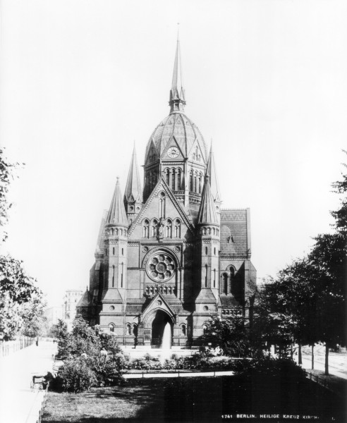 Berlin,Ansicht Hl.Kreuz-Kirche/Foto Levy od 