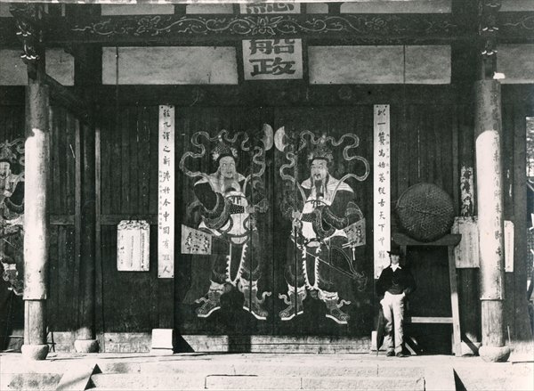 European man in front of Chinese temple, c.1860 (b/w photo)  od 