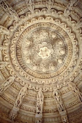 Interior of dome in the main hall (photo) 