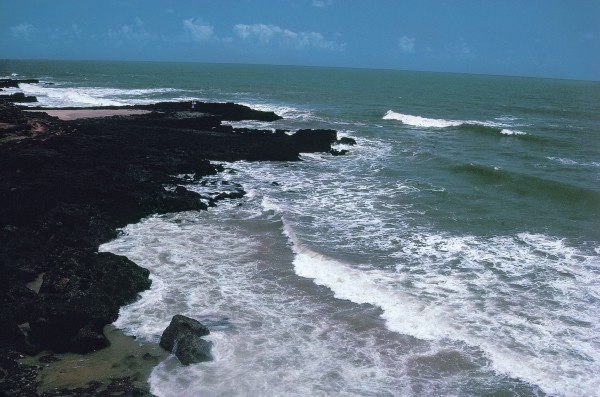 North Goa with rocky coast-line Chhapora (photo)  od 