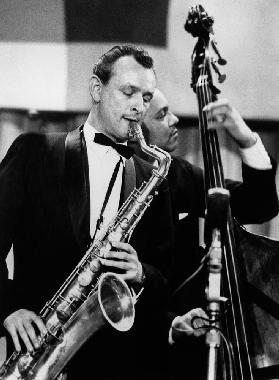 saxophone player Jimmy Giuffre at International Jazz Festival