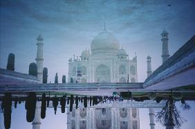 The Taj Mahal (photo) 