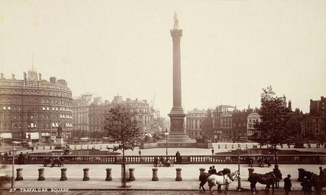 Trafalgar Square, London (sepia photo) od 