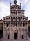 View of the West facade with a marble statue of St. Michael Archangel and the Dragon (photo) (for de