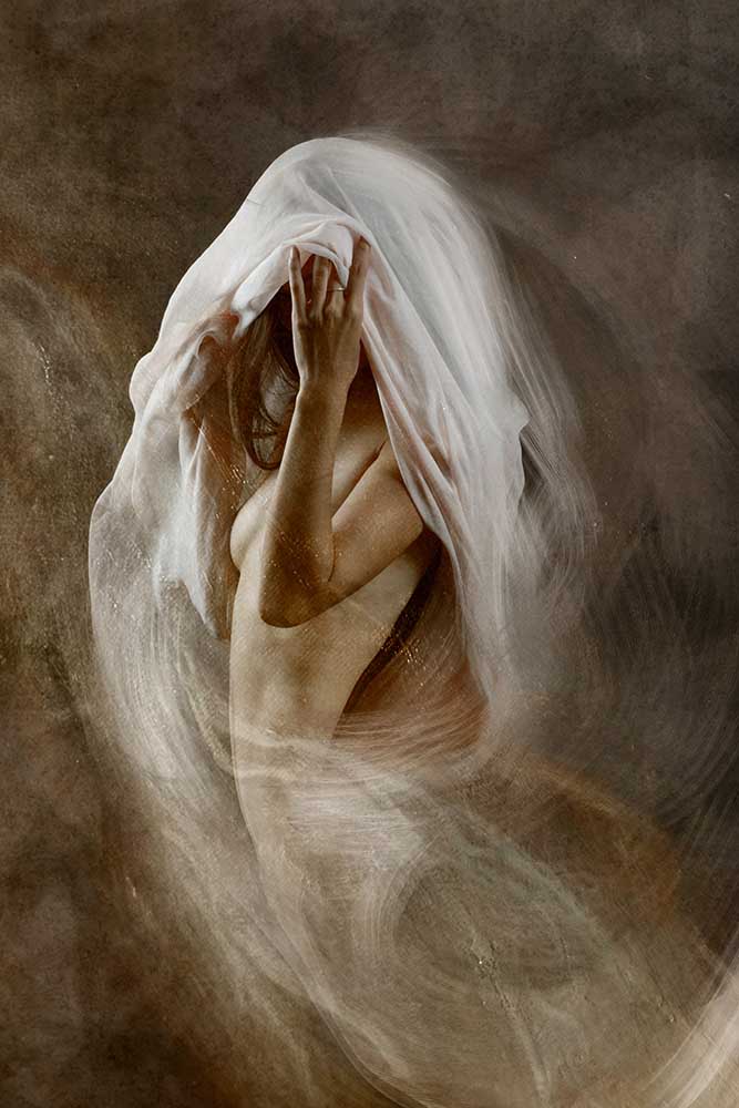 white veil od Olga Mest