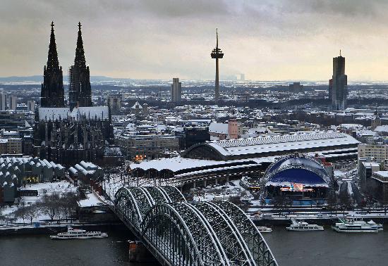 Schnee in Köln od Oliver Berg