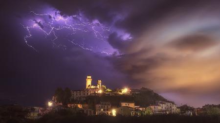 STORM ABOVE THE CASTLE (Part 2)