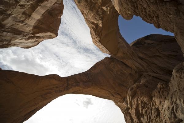 Double Arch (H) od Peter Mautsch