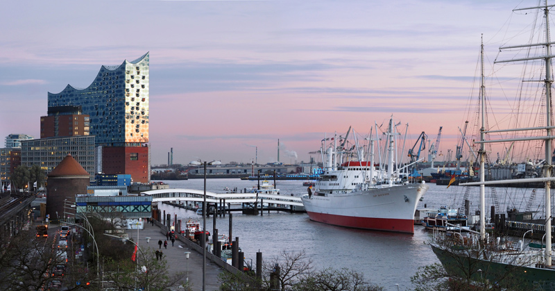 Hamburg Hafen 76 od Regina Porip