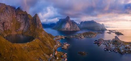 Above Reine