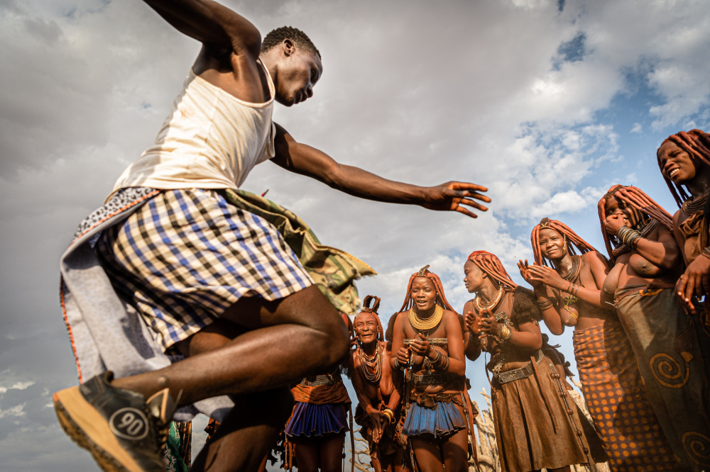 The Himba Dance od Rudy Mareel