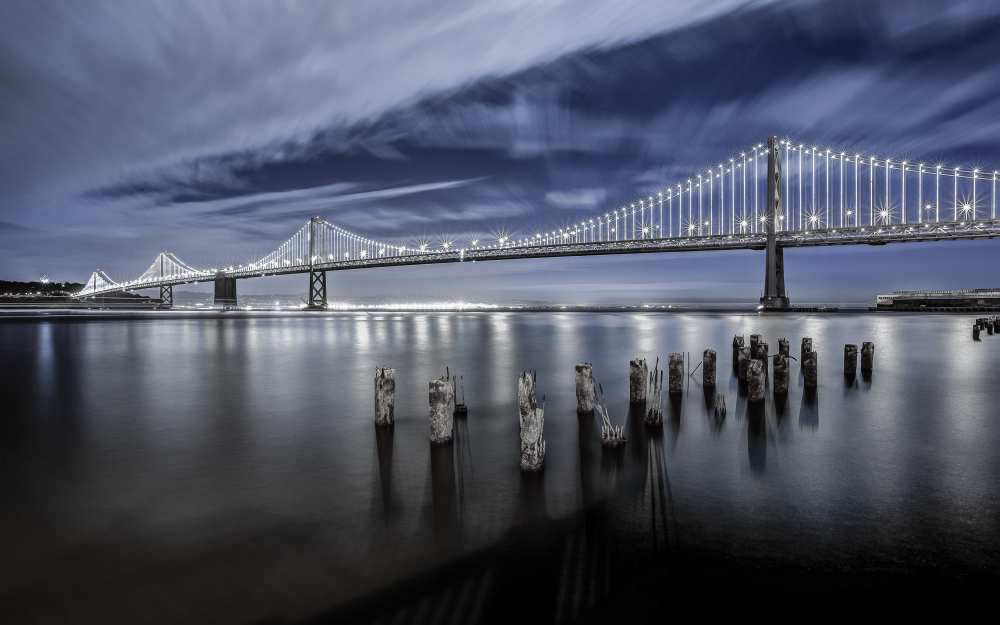 The Bay Bridge Lights San Francisco od Toby Harriman