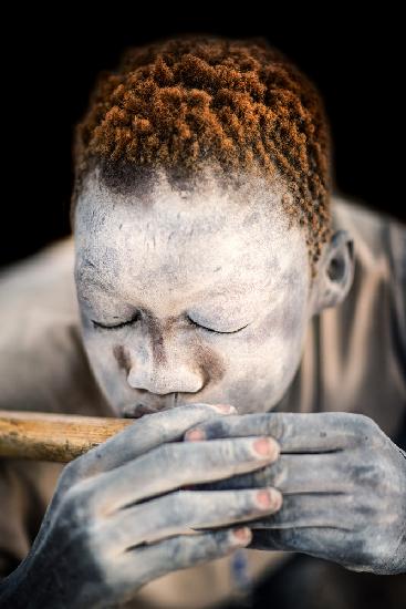 Mundari musician