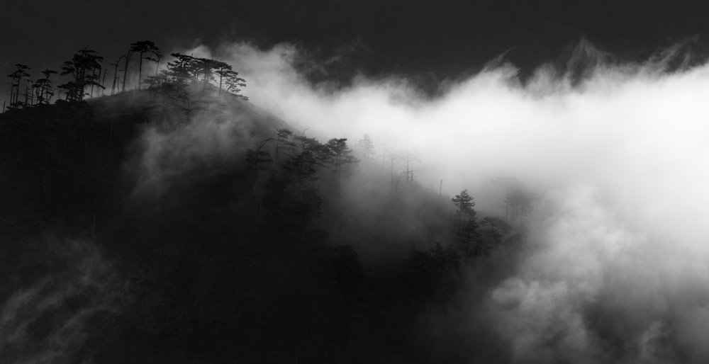 Japan at Iograph ridge. od Vasiliy Semenyuk